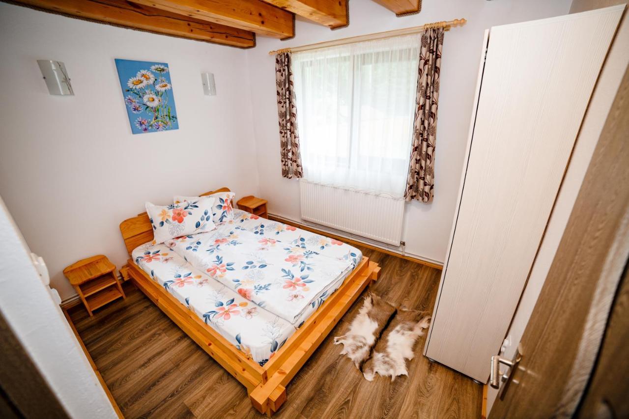 Casa Tudor Топліца Екстер'єр фото
