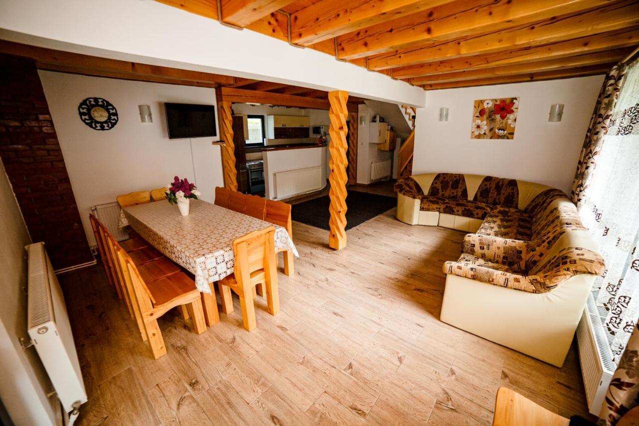 Casa Tudor Топліца Екстер'єр фото